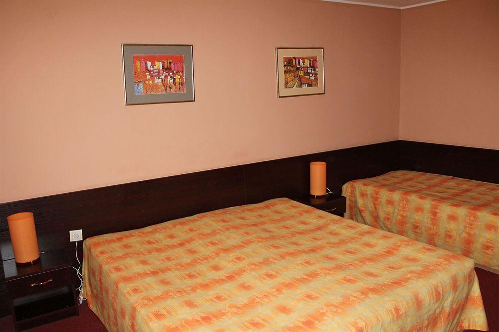 Hotel Elena Veliko Tarnovo Luaran gambar