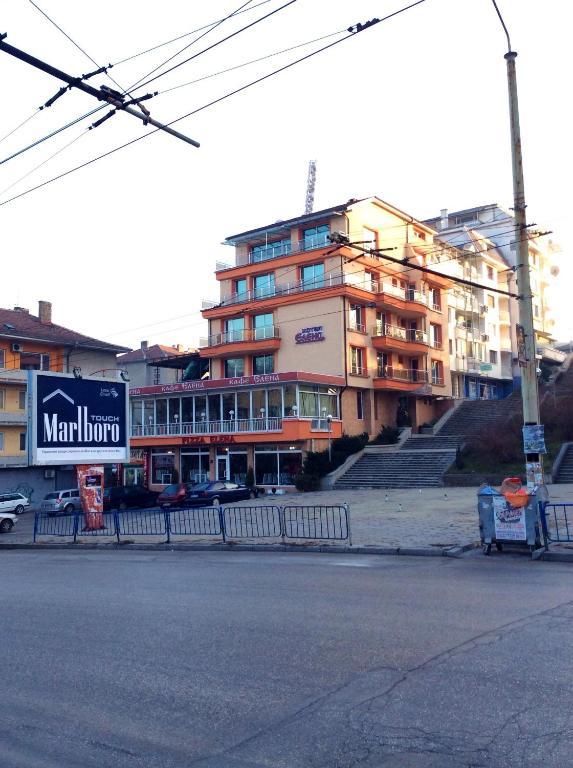 Hotel Elena Veliko Tarnovo Luaran gambar