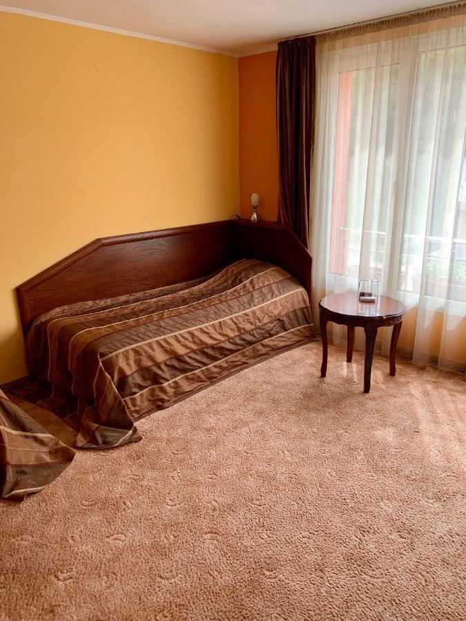 Hotel Elena Veliko Tarnovo Luaran gambar