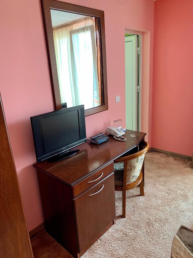 Hotel Elena Veliko Tarnovo Luaran gambar