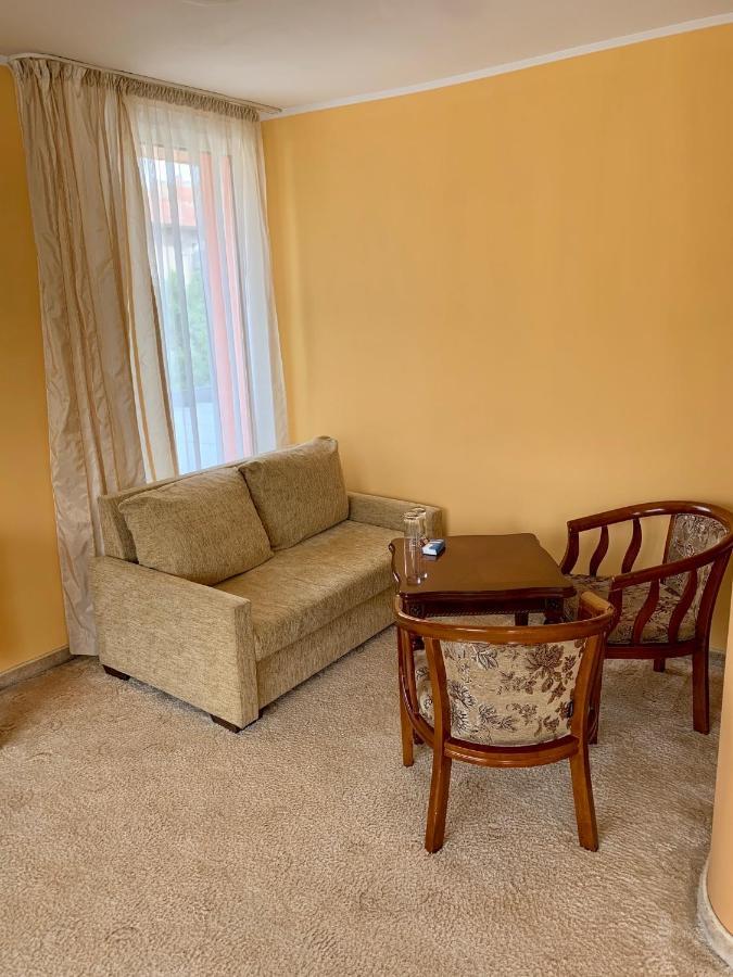 Hotel Elena Veliko Tarnovo Luaran gambar