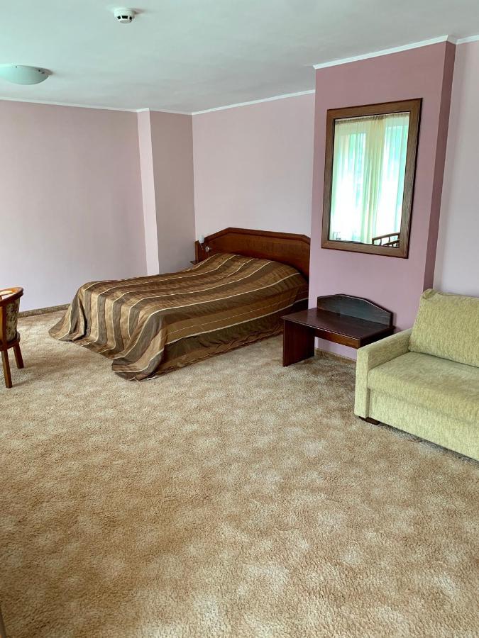Hotel Elena Veliko Tarnovo Luaran gambar