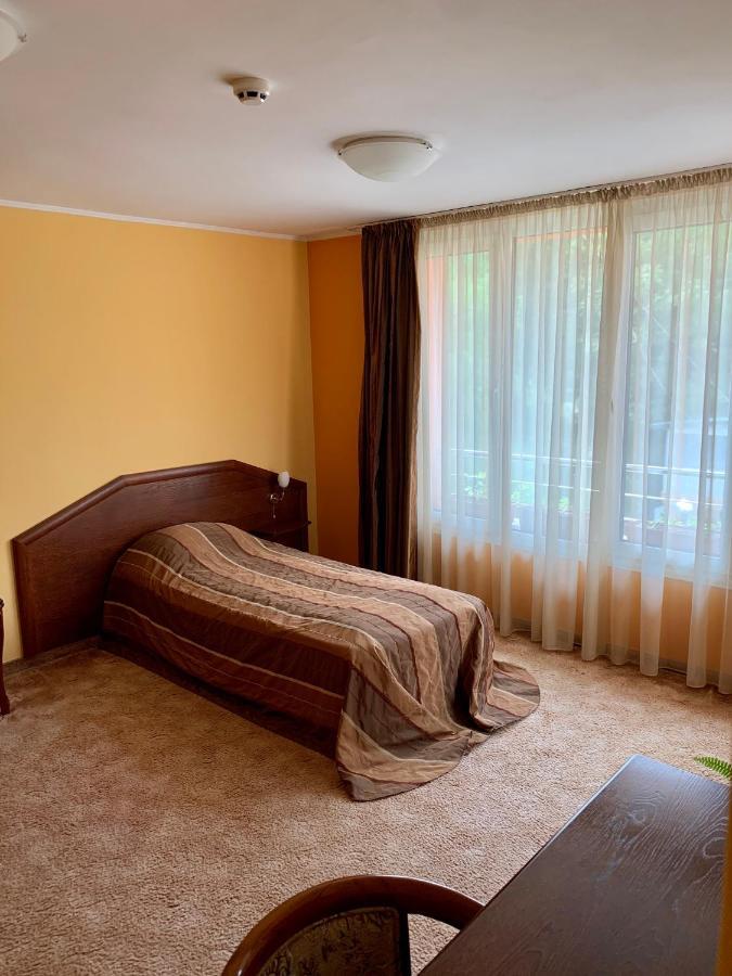 Hotel Elena Veliko Tarnovo Luaran gambar